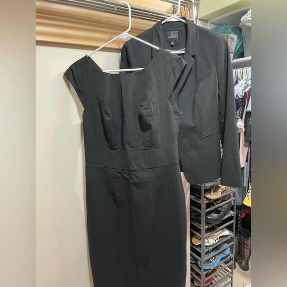 The Limited Collection Black suit set - Picture 2 of 2